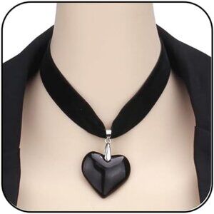Chunky Gothic Black Velvet Necklace - Perfect for Witch Costumes & Everyday Wear